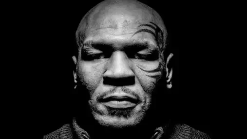 Mike Tyson vysvětlil, proč Floyd Mayweather rozhodně nemůže být nejlepším boxerem celé historie