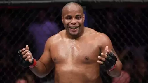 Daniel Cormier: Když jsem slyšel Blachowicze, uvažoval jsem nad návratem