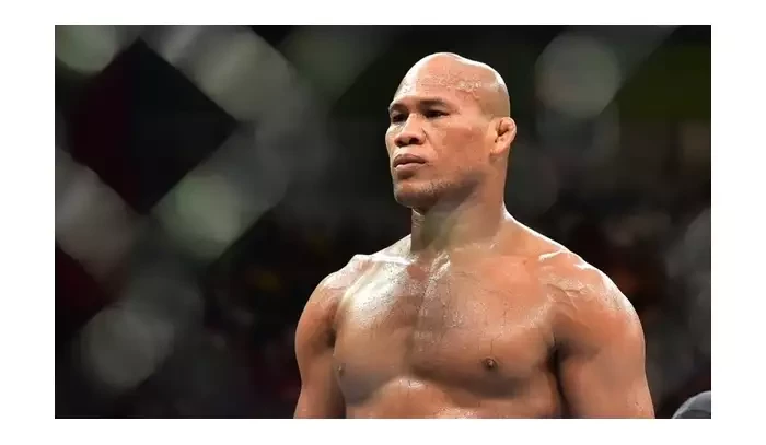 Návrat UFC veterána? Jacaré Souza ve dvaačtyřiceti letech navnadil potenciálním comebackem