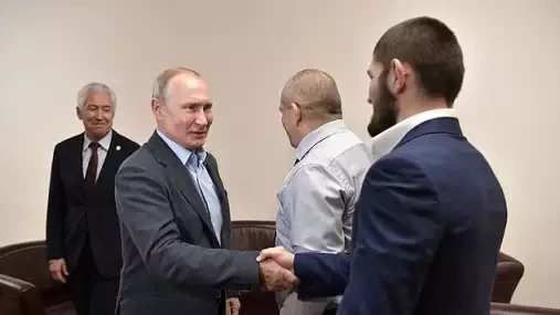 Khabibův výkon ohromil i prezidenta Putina. Zde je část jejich rozhovoru