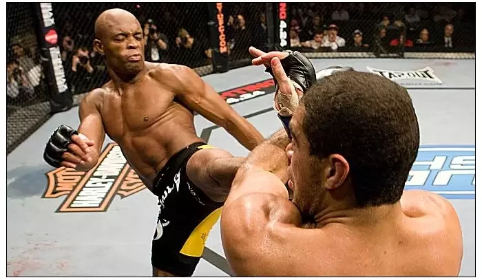 Legendární Anderson Silva poukázal, kdo je aktuálně nejlepší bojovník v UFC