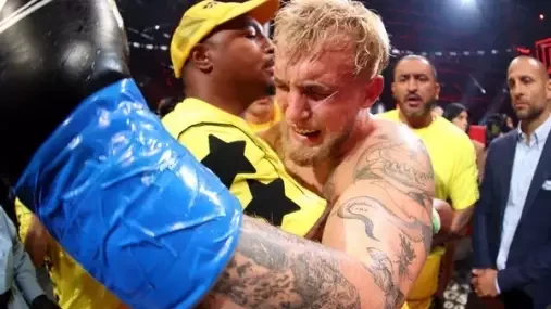 Poplach na MMA scéně! YouTuber Jake Paul za dvě minuty zničil šampiona Bena Askrena