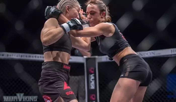 Zápas Lucie Pudilová vs. Liz Carmouche na UFC Praha