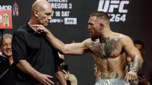McGregor by klidně mohl Oliveiru knokautovat, to by byl návrat jako hrom! myslí si UFC veterán