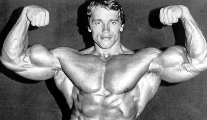 Schwarzenegger odhalil své silové rekordy. Spousta dnešních kluků by mě překonala, tvrdí