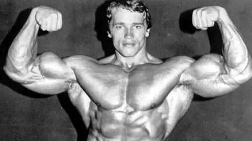 Schwarzenegger odhalil své silové rekordy. Spousta dnešních kluků by mě překonala, tvrdí