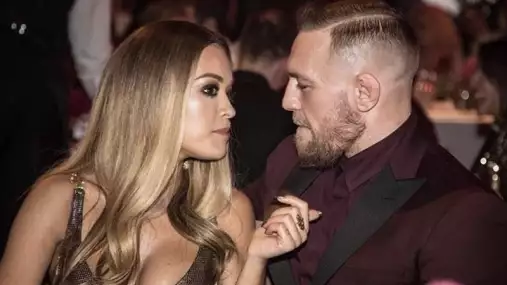 Doma bude peklo! McGregor přiznal u soudu nevěru. Znásilnil ji, říká žalobce