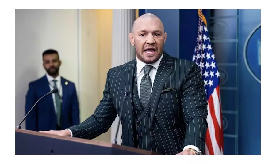 VIDEO: McGregor navštívil Trumpa! A celé Irsko ho za jeho vystoupení miluje