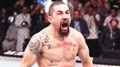 UFC Rijád, výsledky: Smrťák Whittaker sestřelil Askerova v prvním kole. Volkov v ruském derby rozebral Pavloviče