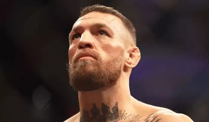 McGregor ukázal zranění, které ho vyřadilo z bitvy s Chandlerem. Vrátím se zpátky! slíbil