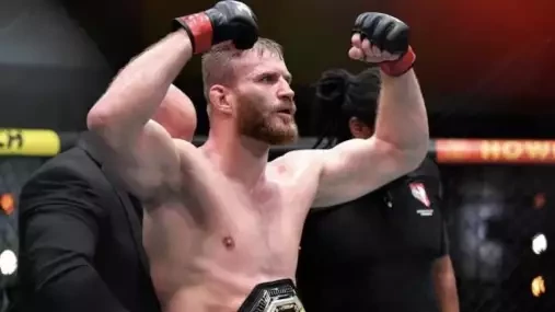 Jan Blachowicz míří na UFC do Londýna. Má potvrzeného soupeře, ale nezapomíná ani na Procházku