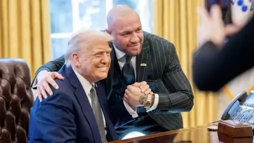 McGregor žádá astronomických 100 milionů a stovku víz za boj v Bílém domě