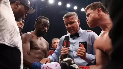 Zápas Canelo vs. Crawford trhal rekordy, Netflix ohlásil přes 41 milionů diváků
