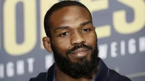 Cormier nešetří Jonese: Skončil, aby se vyhnul Aspinallovi. Až Tom prohraje, tak se vrátí