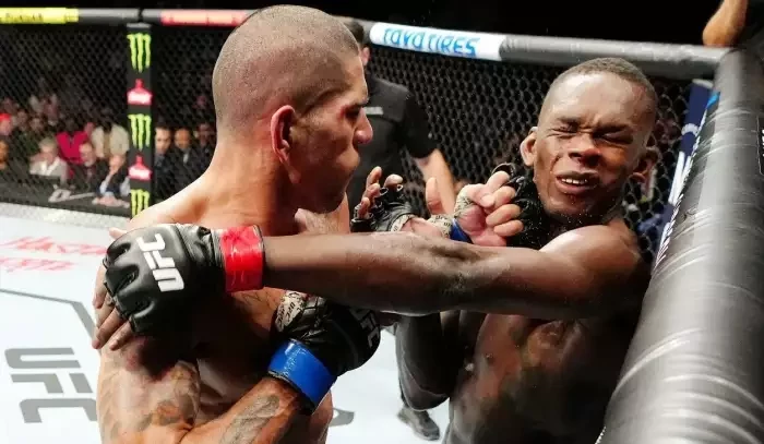 Hvězdy UFC protestují proti okamžité odvetě Israela Adesanyi! Ať si chvilku odpočine, radí rival Pereira